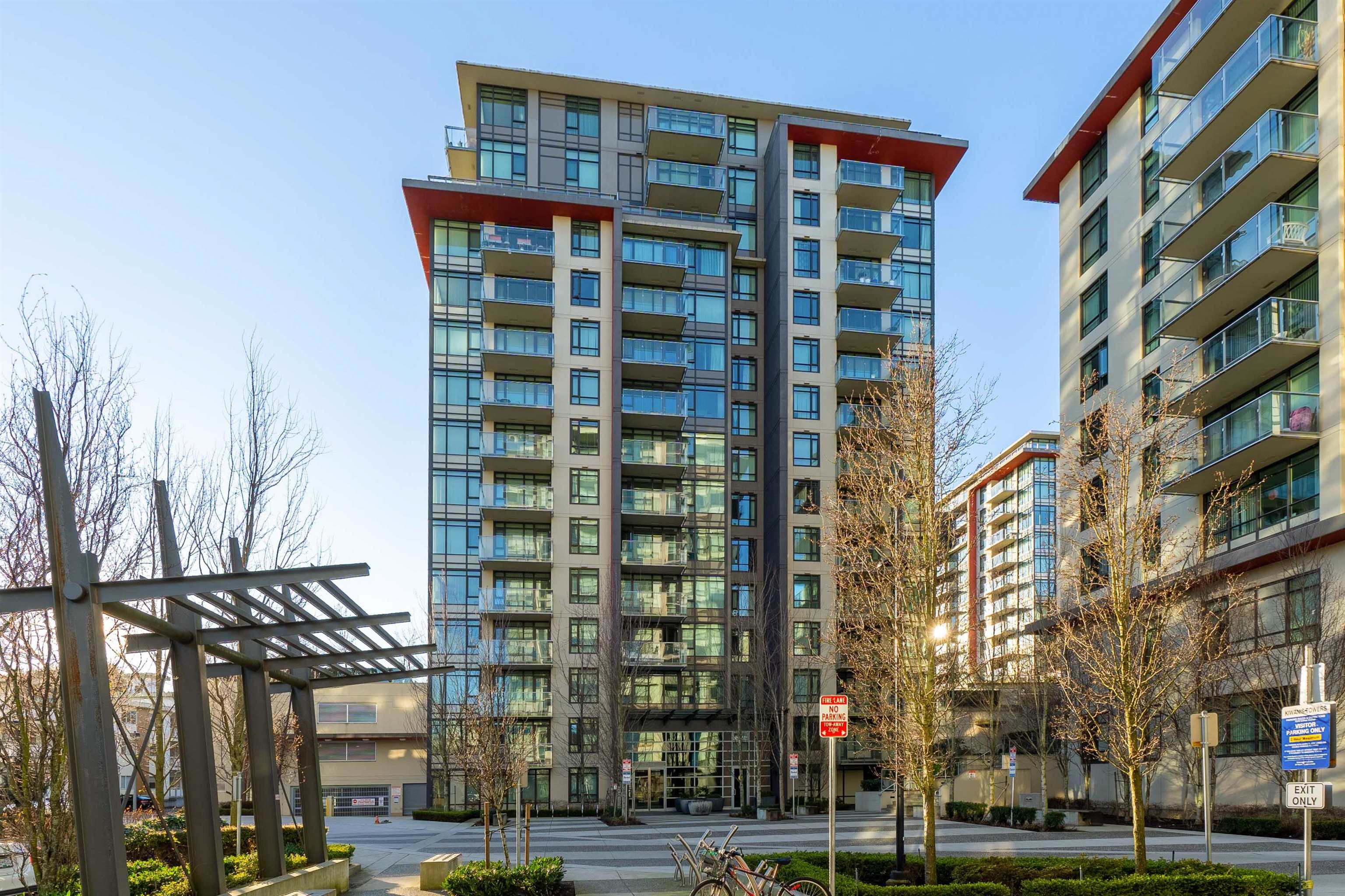 7368 Gollner Avenue, Richmond, BC, V6Y 0H9