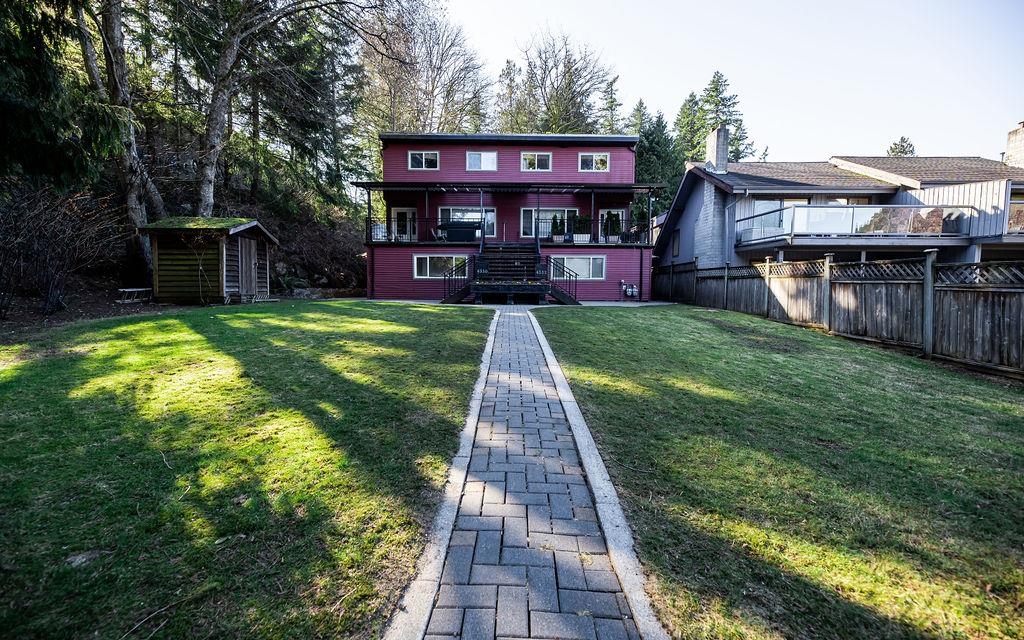 6330 Argyle Avenue, West Vancouver, BC, V7W 2E6