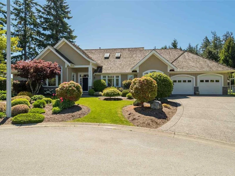 13388 23rd Avenue, Surrey BC V4A 9S9