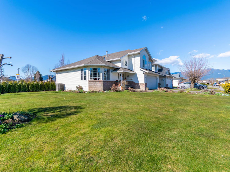 7577 Sapphire Drive, Chilliwack, BC, V2R 3A7