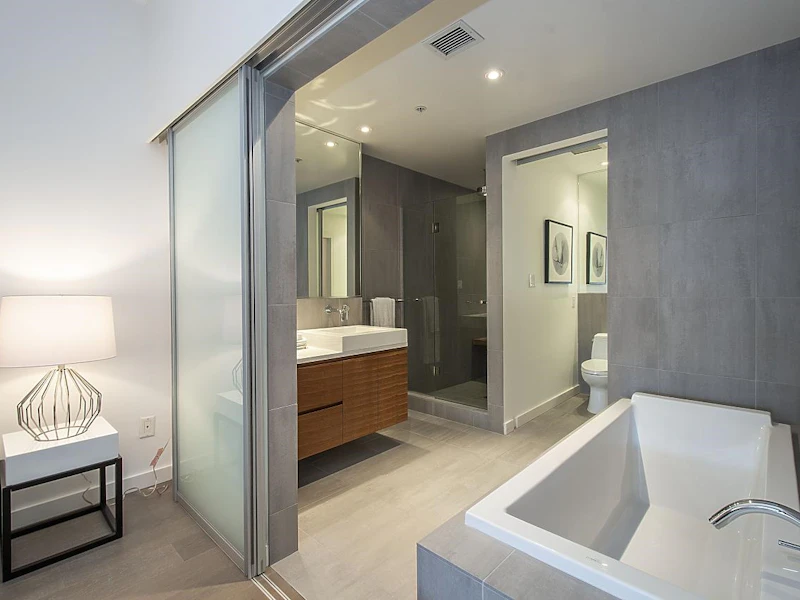 503 - 1228 Homer Street, Vancouver BC V6B 2Y5