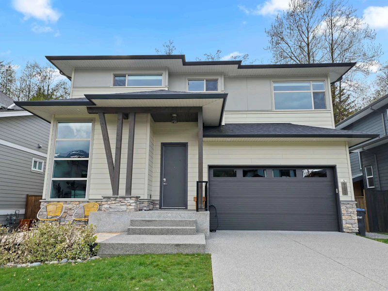 39241 Falcon Crescent, Squamish BC