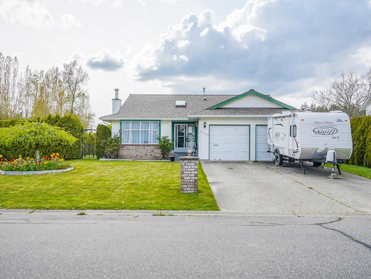 3329 197 Street, Langley, BC, V3A 7X4