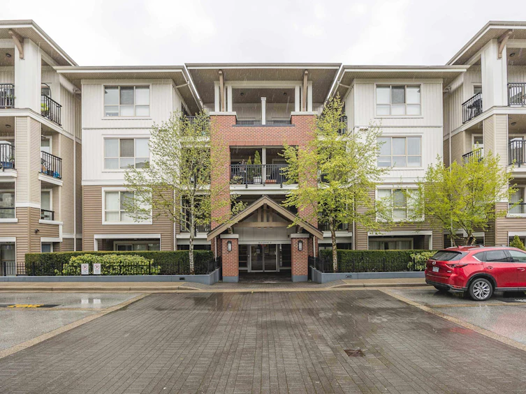 E305-8929 202 Street, Langley, BC, V1M 0B4