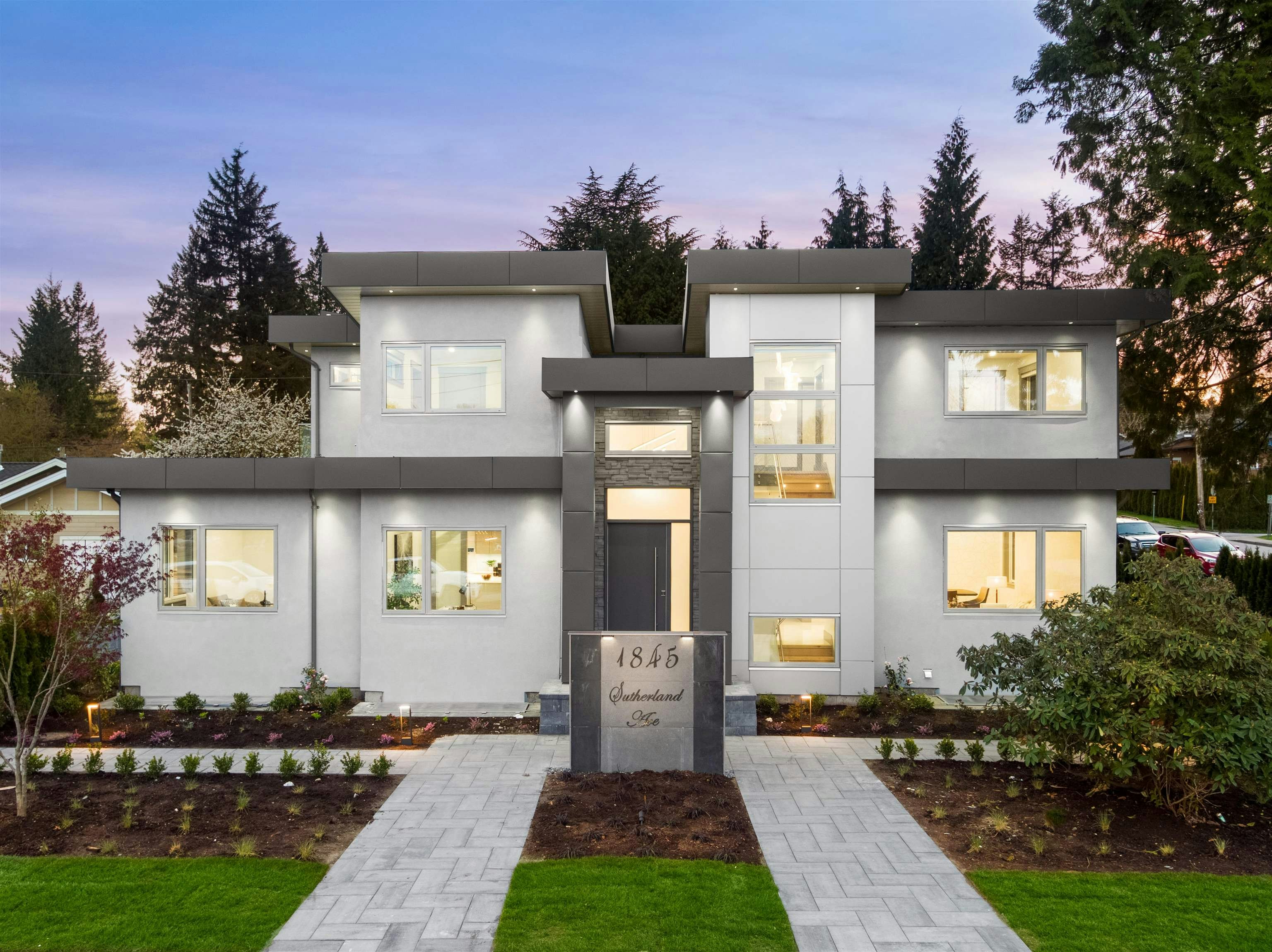 1845 Sutherland Avenue, North Vancouver, BC, V7L 4C3