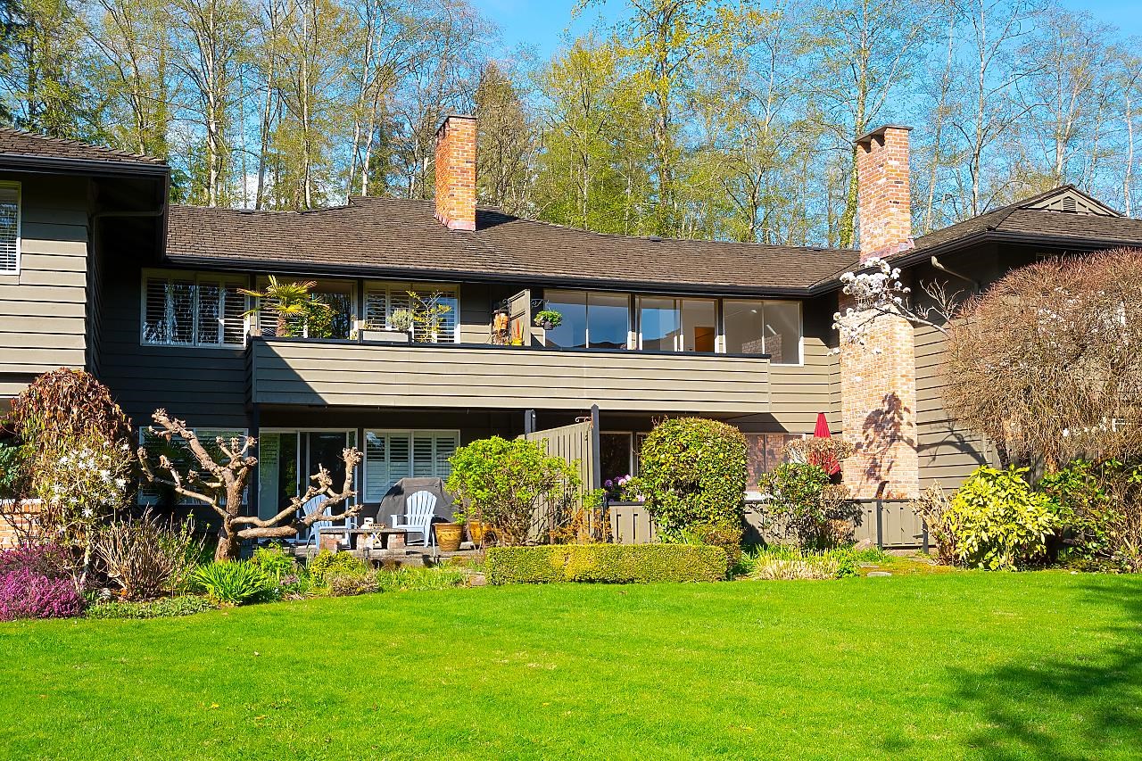 805-235 Keith Road, West Vancouver, BC, V7T 1L5