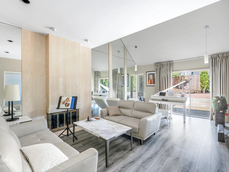 5311 Vine Street, Vancouver BC V6M 3Z7