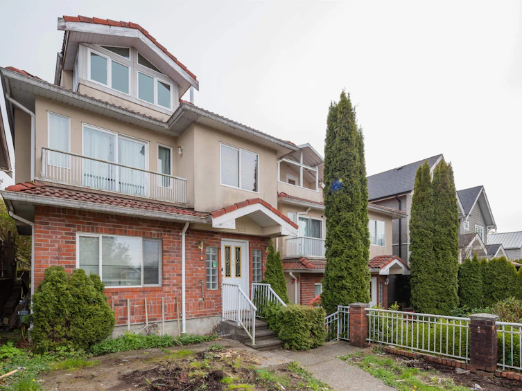 590 E 30th Avenue, Vancouver, BC, V5V 2V6
