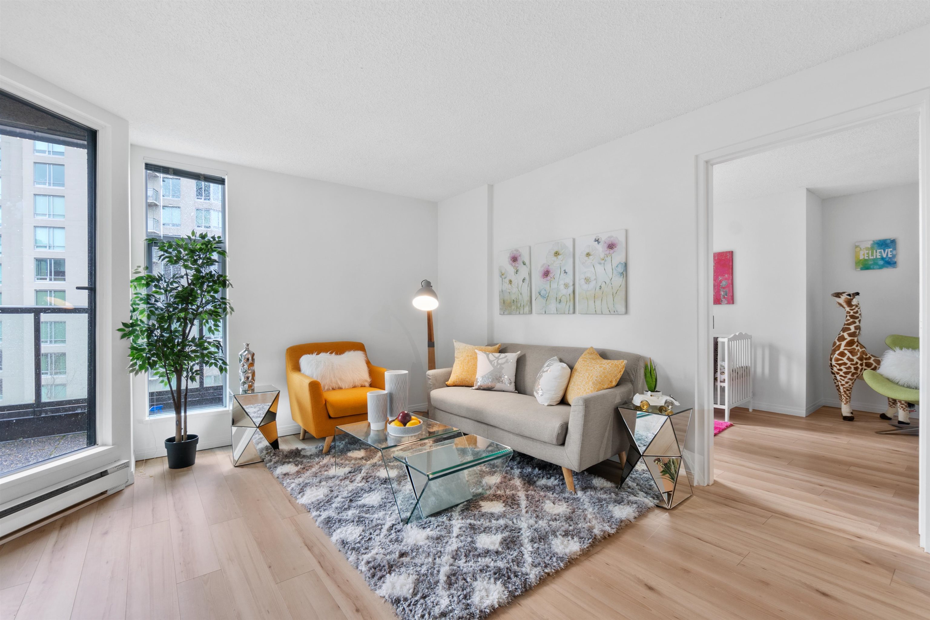 813-1040 Pacific Street, Vancouver, BC, V6E 4C1
