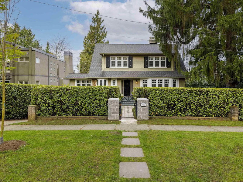 4921 Angus Drive, Vancouver BC V6M 3M6