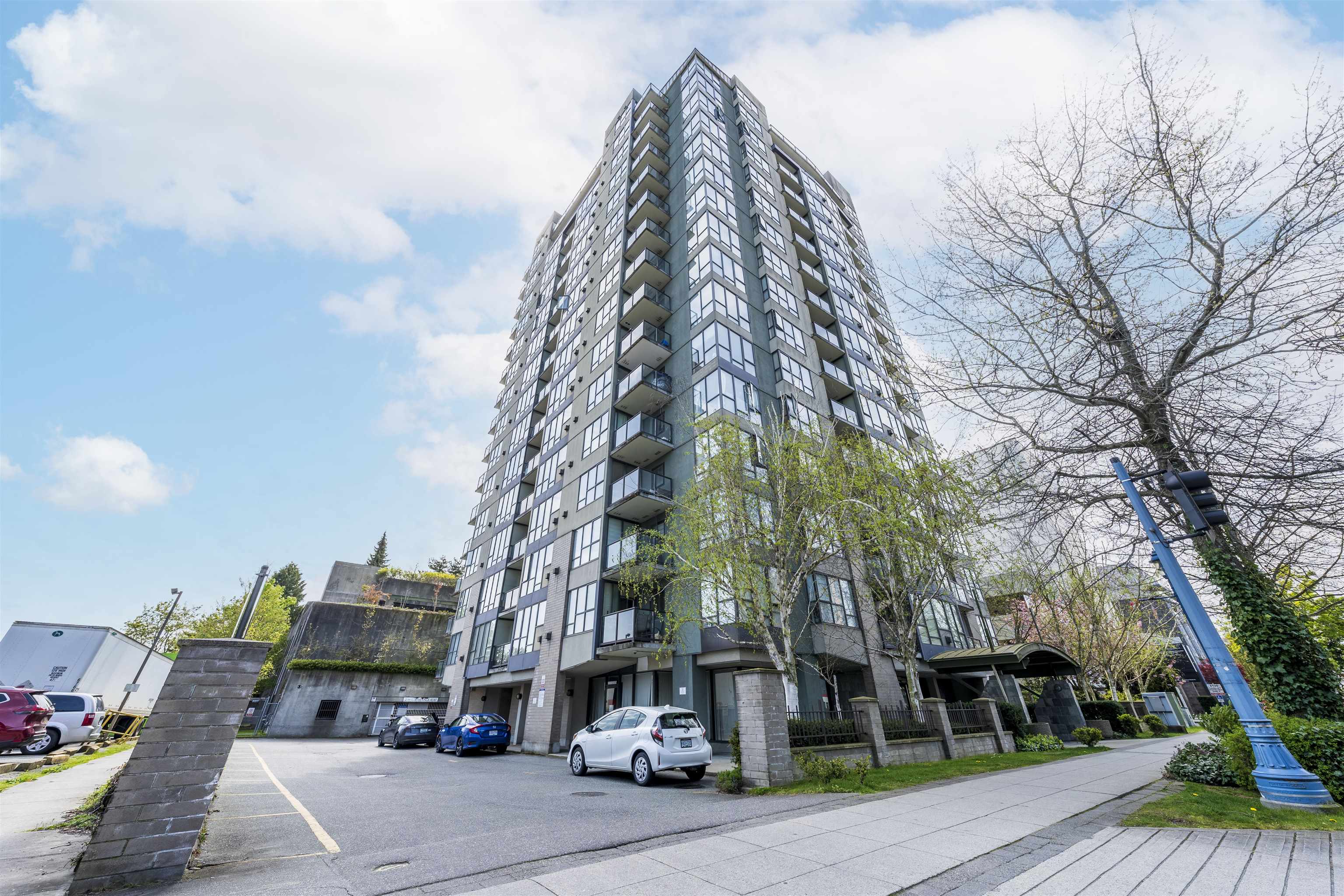 609-8180 Granville Avenue, Richmond, BC, V6Y 4G1