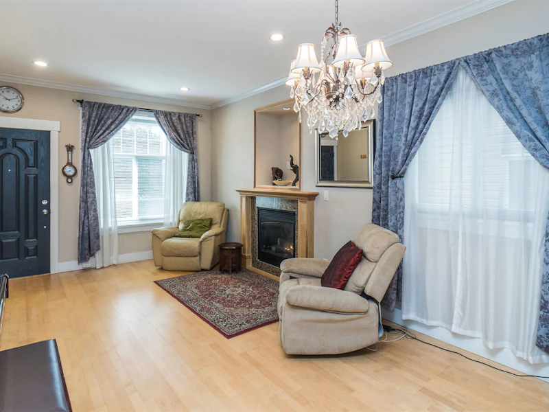 5187 Dominion Street, Burnaby BC V5G 1C8