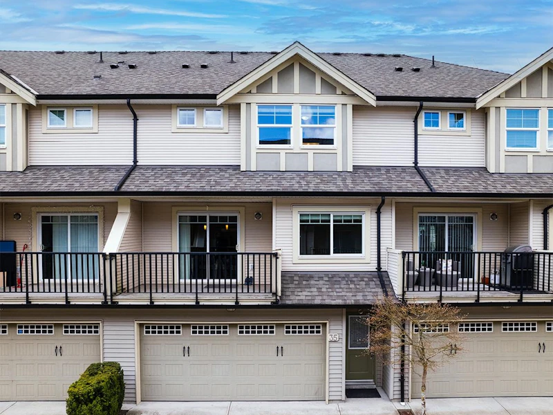 35 - 8358 121a Street, Surrey BC V3W 1T6