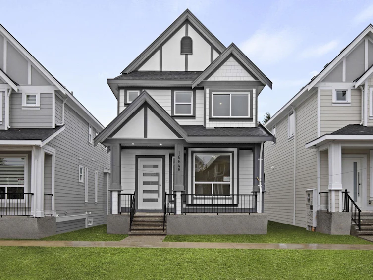 16646 21a Avenue, Surrey, BC, V3Z 9X9