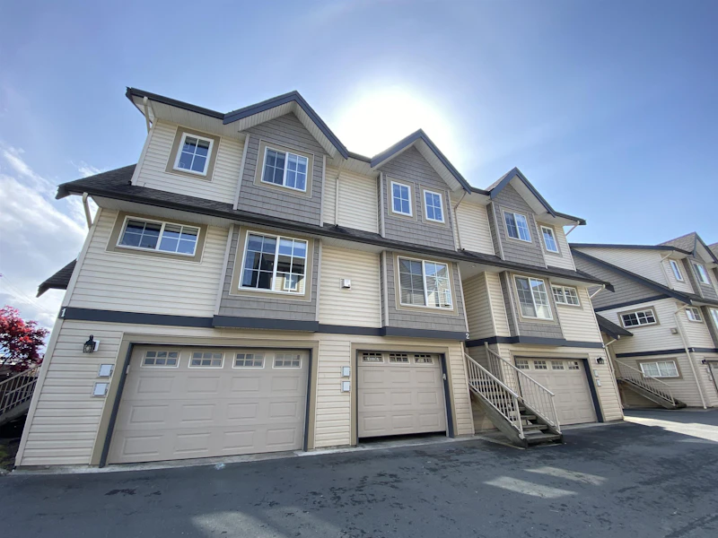 2 - 9447 College Street, Chilliwack BC V2P 0B3