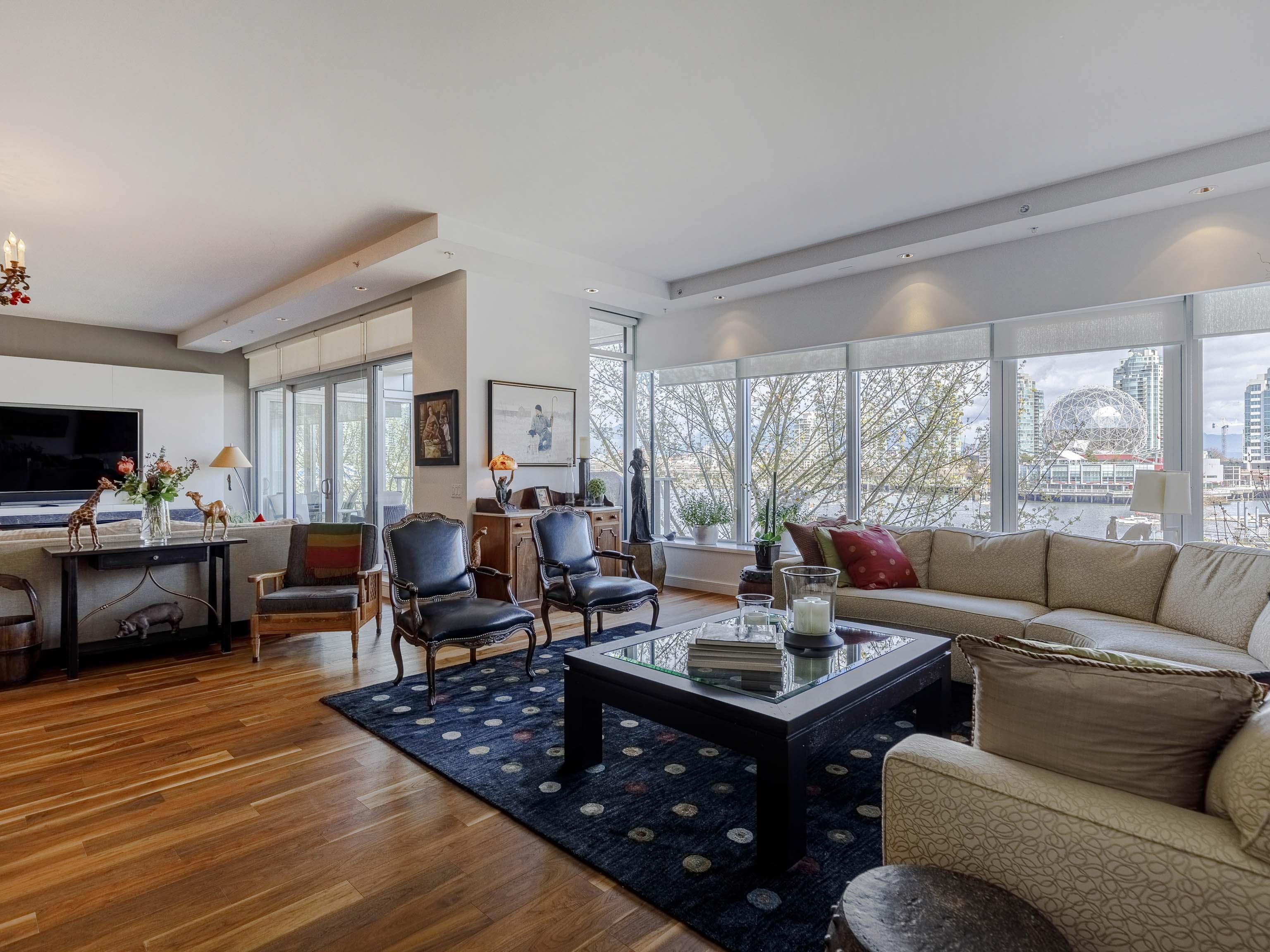304-151 Athletes Way, Vancouver, BC, V5Y 0E5