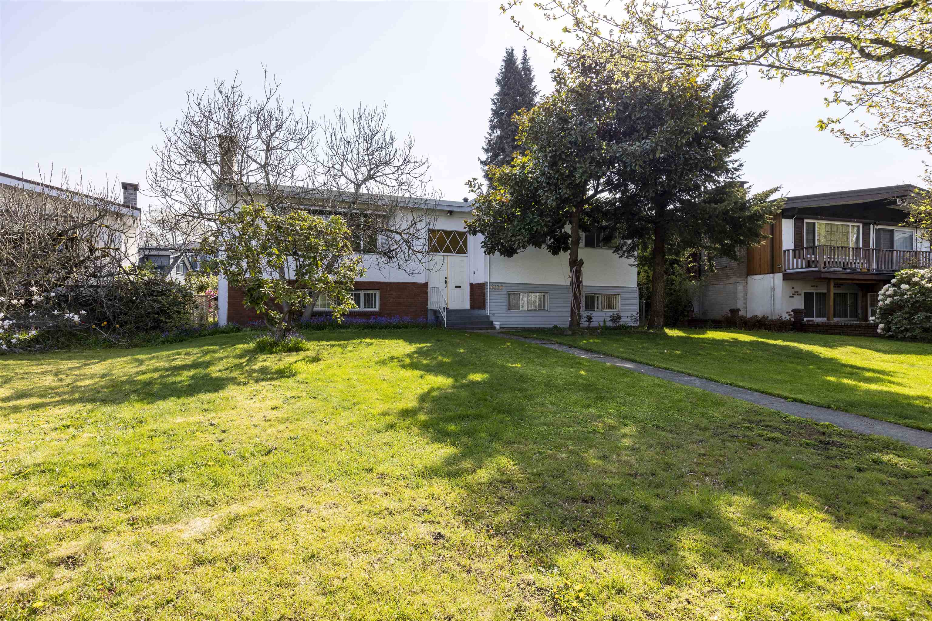 6120 Rupert Street, Vancouver, BC, V5S 3A2