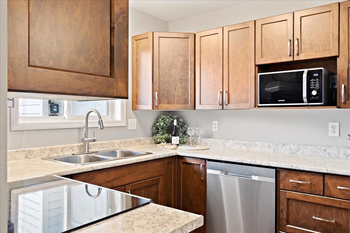 15-5770 Vedder Road, Chilliwack, BC, V2R 3V6