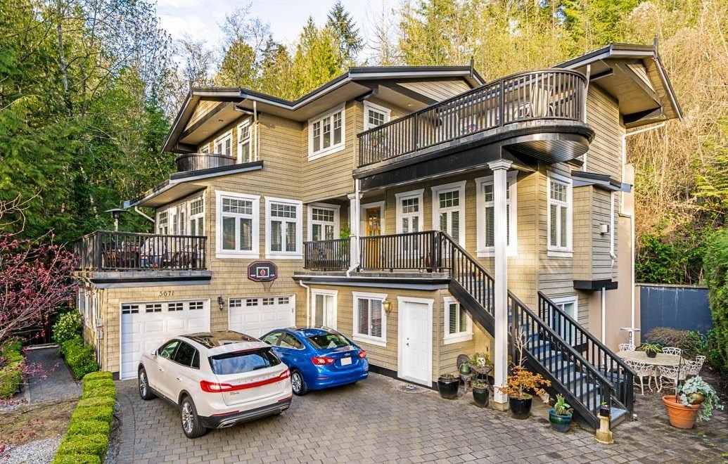 5671 Westport Road, West Vancouver, BC, V7W 1V3