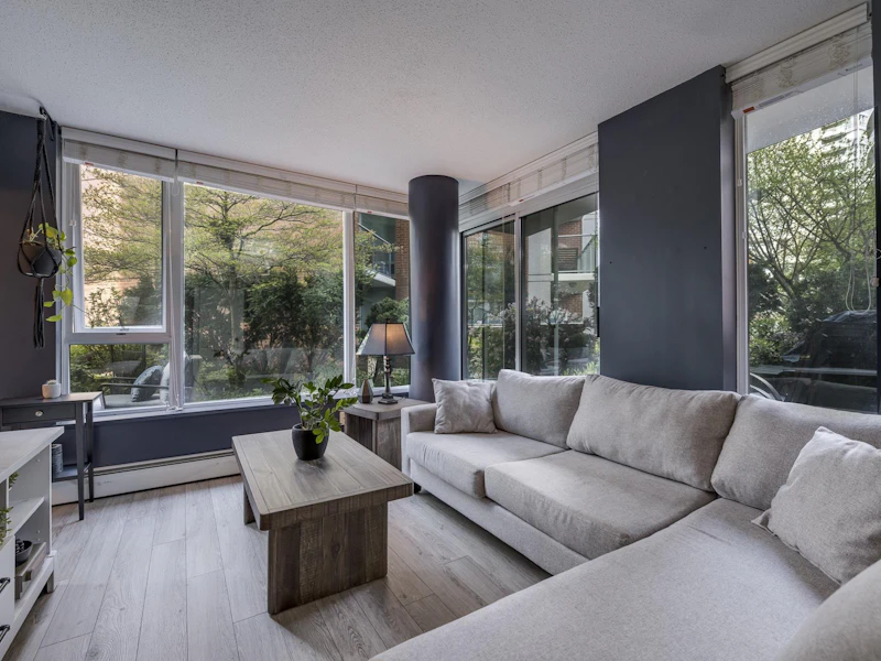 306 - 688 Abbott Street, Vancouver BC V6B 0B9