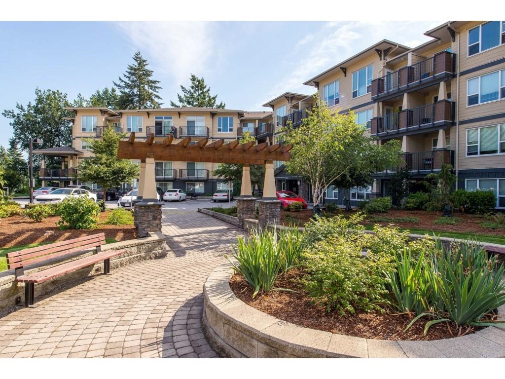 203-2565 Campbell Avenue, Abbotsford, BC, V2S 0E3