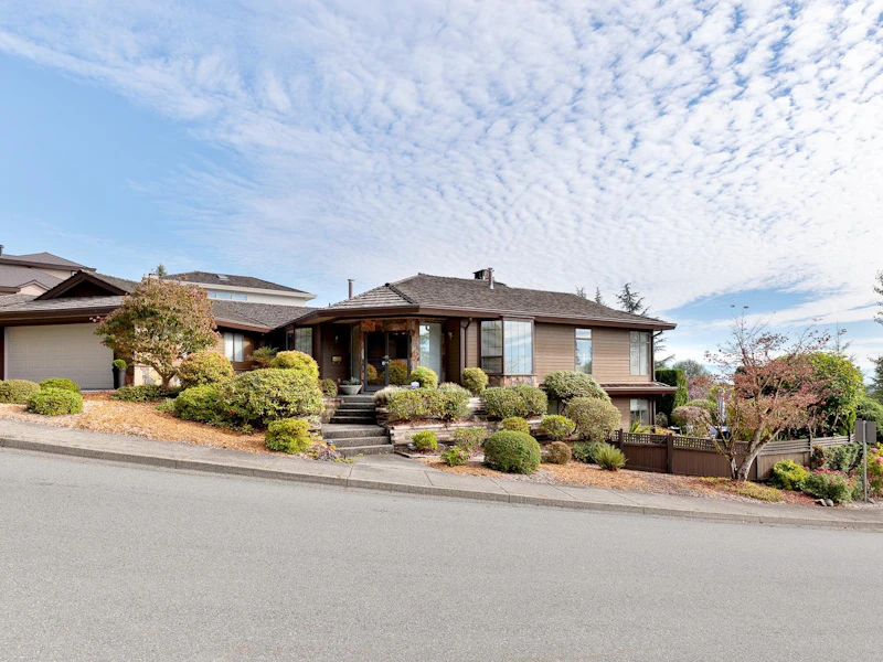 2751 Sylvan Place, Coquitlam BC V3C 5A6