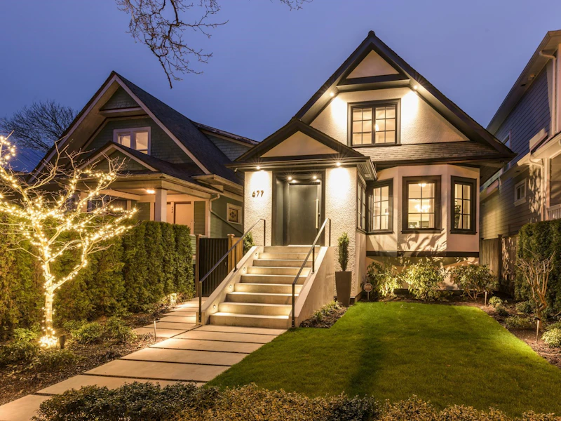 677 W 19th Avenue, Vancouver BC V5Z 1W9