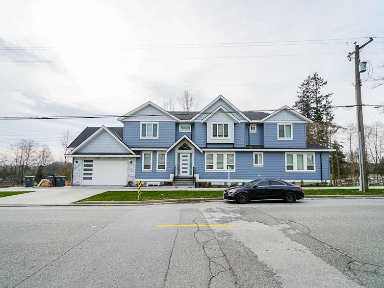 14188 68 Avenue, Surrey, BC, V3W 2H2