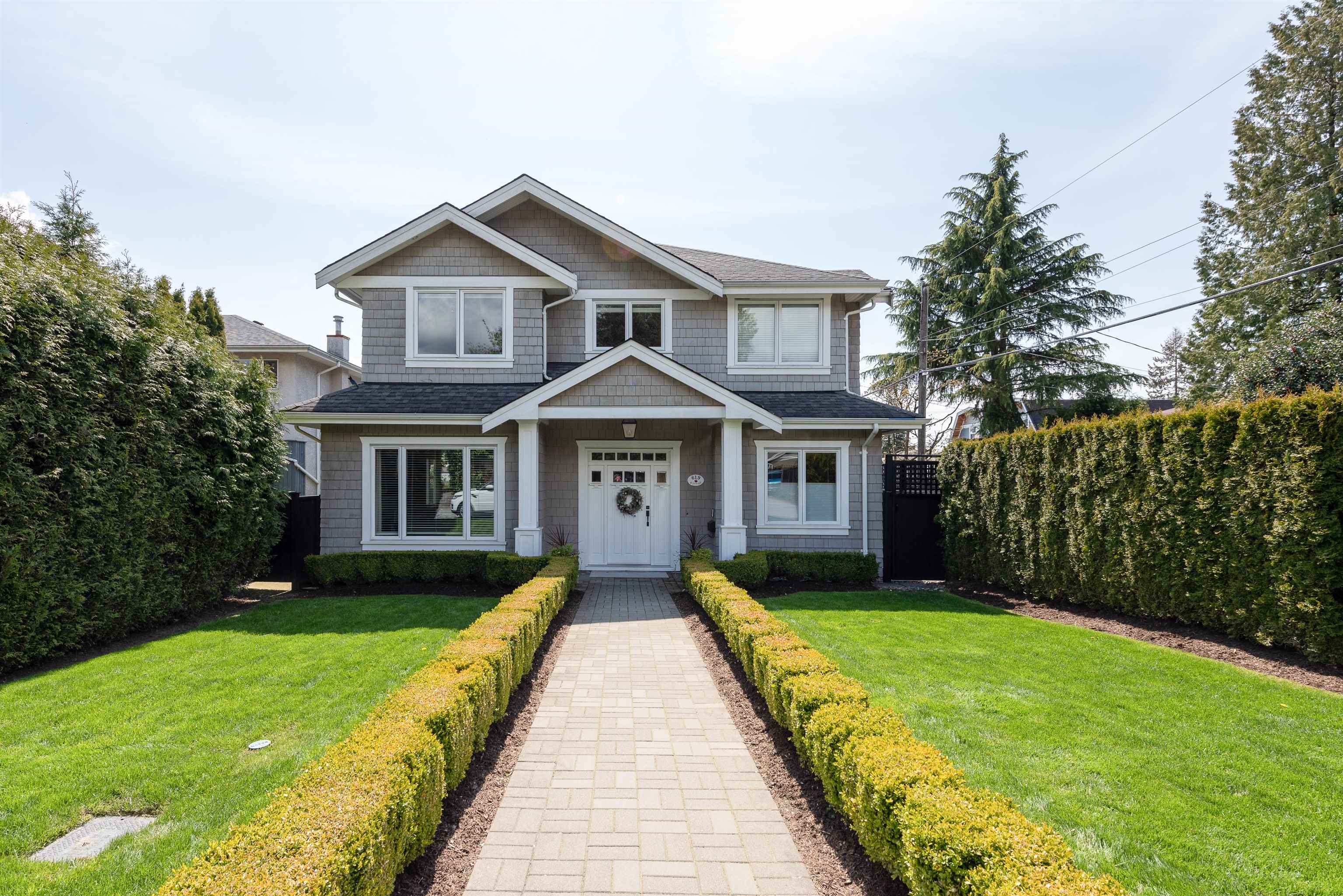 619 E 17th Street, North Vancouver, BC, V7L 2W7