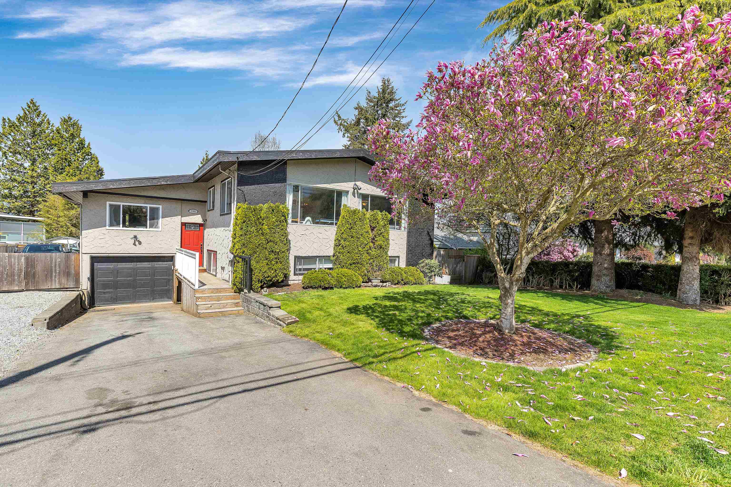 21885 124 Avenue, Maple Ridge, BC, V2X 4J1
