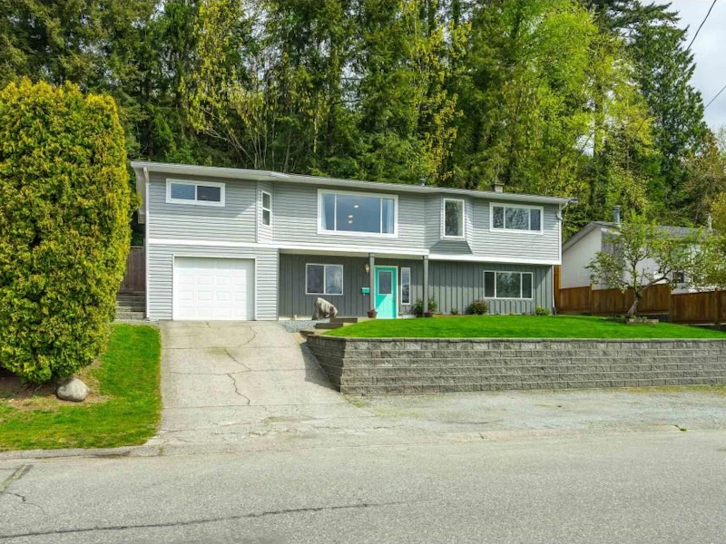 33251 Rose Avenue, Mission BC V2V 4Z4