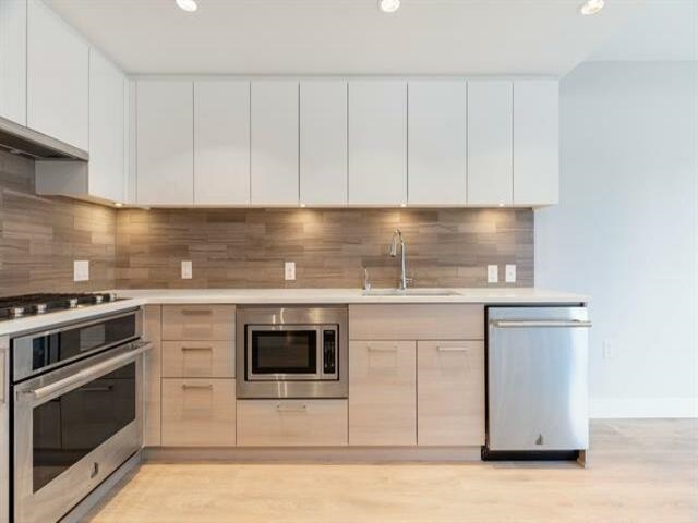 1306-8533 River District Crossing, Vancouver, BC, V5S 0H2