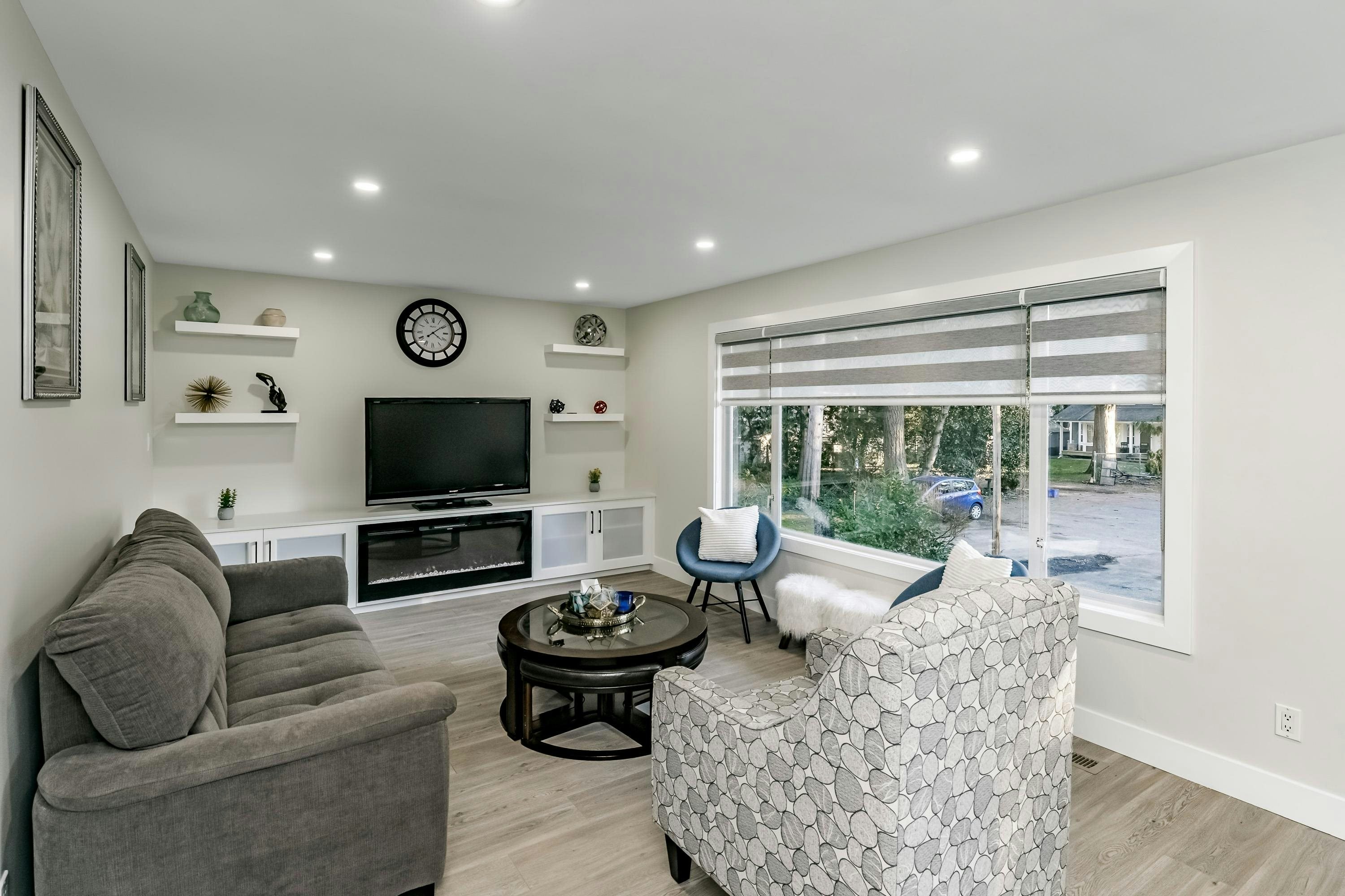 20109 40a Avenue, Langley, BC, V3A 2Y6