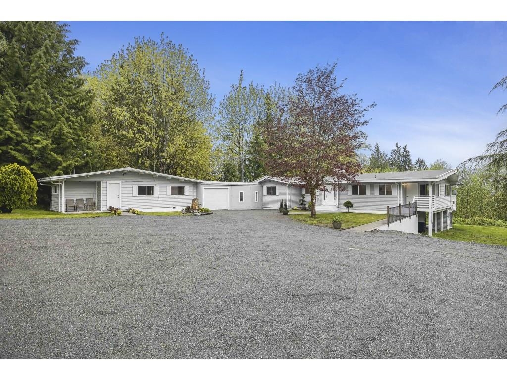 25948 98 Avenue, Maple Ridge, BC, V2W 1K6