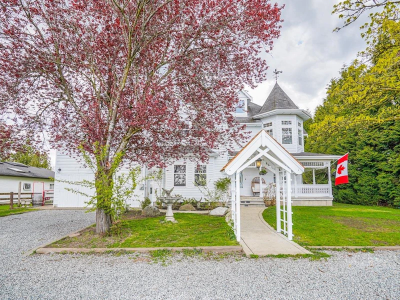 22011 Maxwell Crescent, Langley BC V2Y 2P9