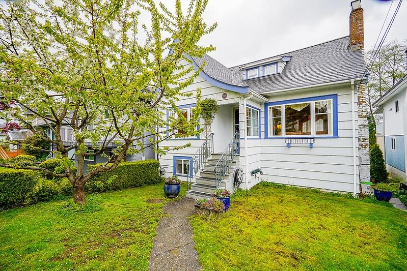 128 Fell Avenue, Burnaby, BC, V5B 3Y2