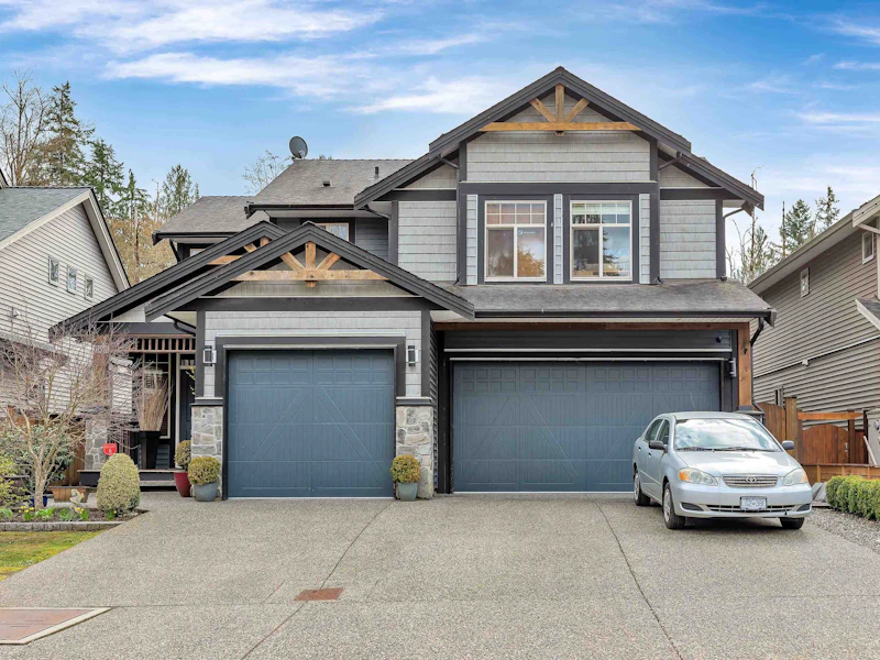 24526 Kimola Drive, Maple Ridge BC V2W 0B9