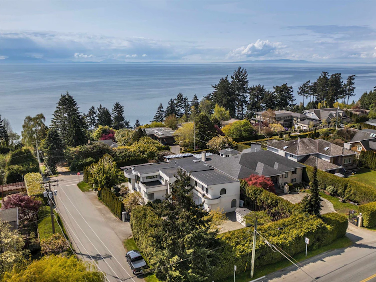 13986 Marine Drive, Surrey, BC, V4B 1A5