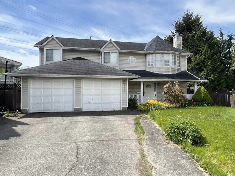 12276 74th Avenue, Surrey BC V3W 5S3
