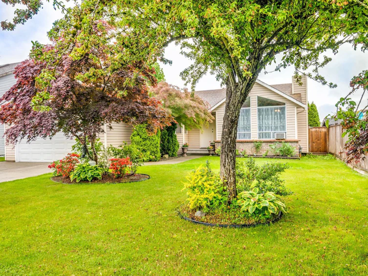 12137 189a Street, Pitt Meadows, BC, V3Y 2K5