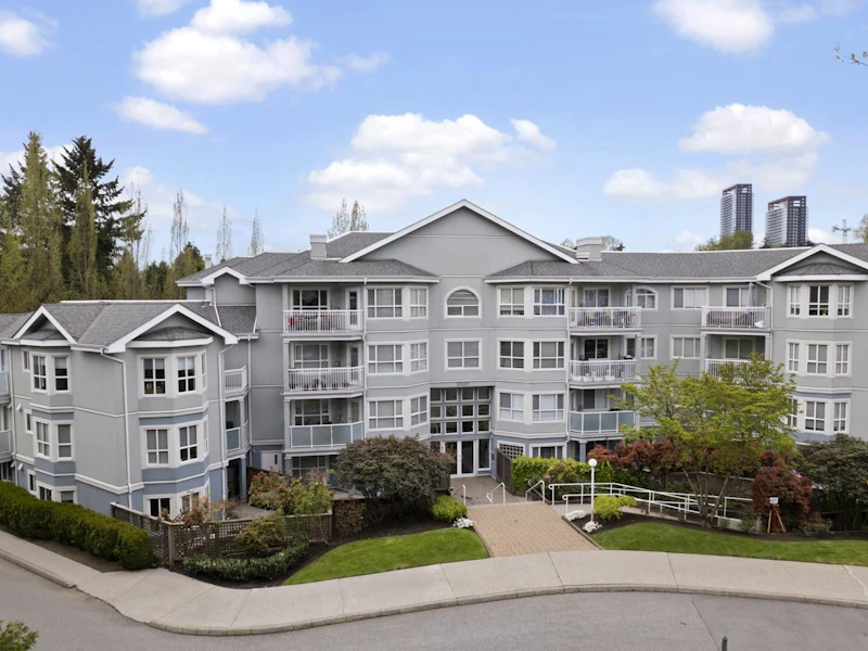 306 - 13939 Laurel Drive, Surrey BC V3T 1A8