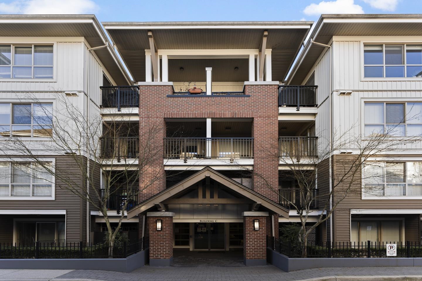 C202-8929 202 Street, Langley, BC, V1M 0B4