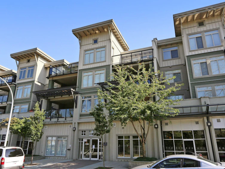 311-10180 153 Street, Surrey, BC, V3R 0B5