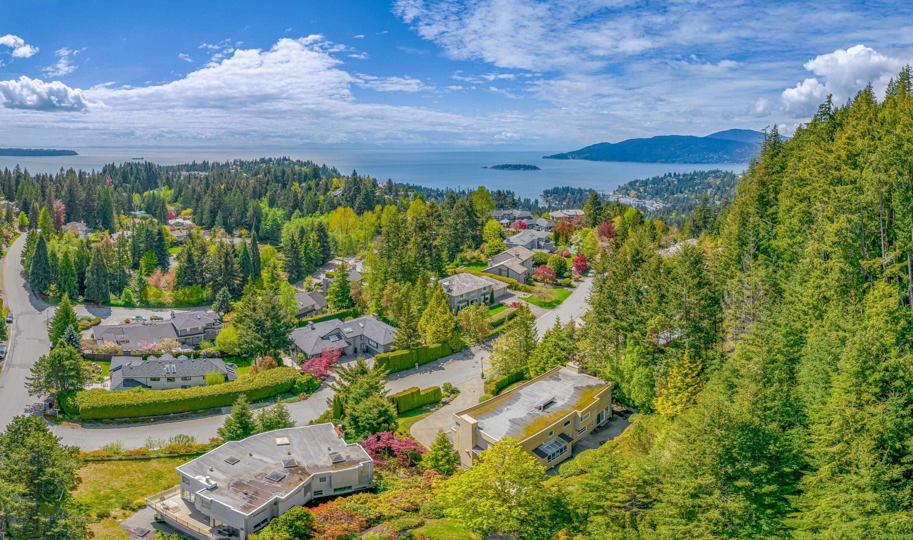 4827 Northwood Place, West Vancouver, BC, V7S 3C5