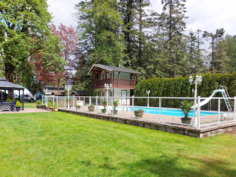 12950 224th Street, Maple Ridge BC V4R 2P9