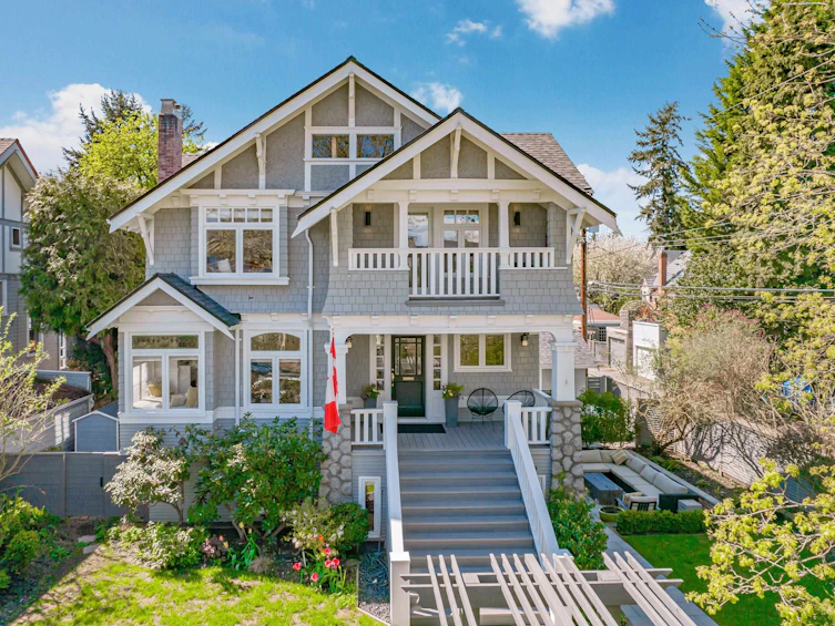 1835 Collingwood Street, Vancouver, BC, V6R 3K4