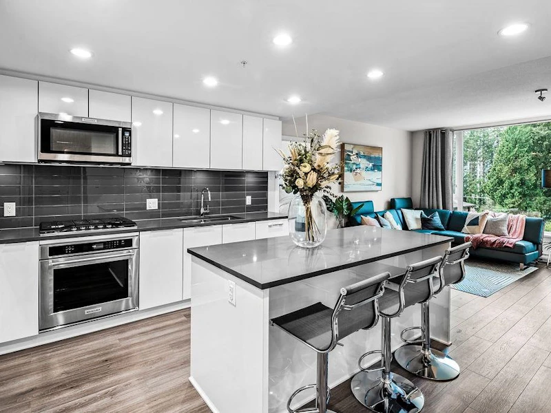 504 - 3100 Windsor Gate, Coquitlam BC