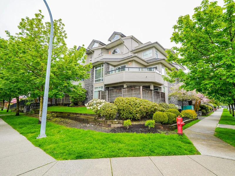 201 - 3150 Vincent Street, Port Coquitlam BC V3B 3T1