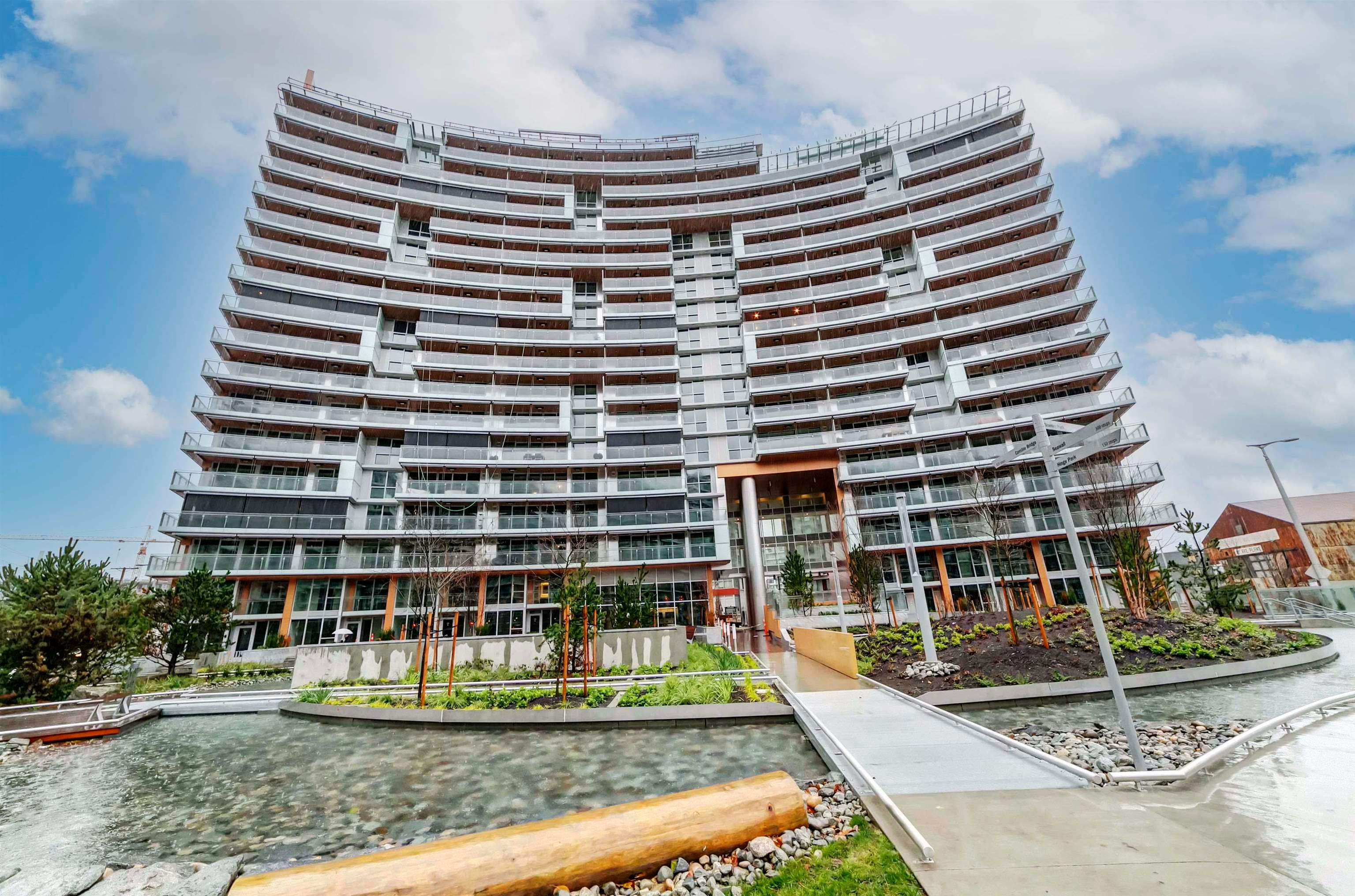 208 W 1st Avenue, Vancouver, BC, V5Y 0N3