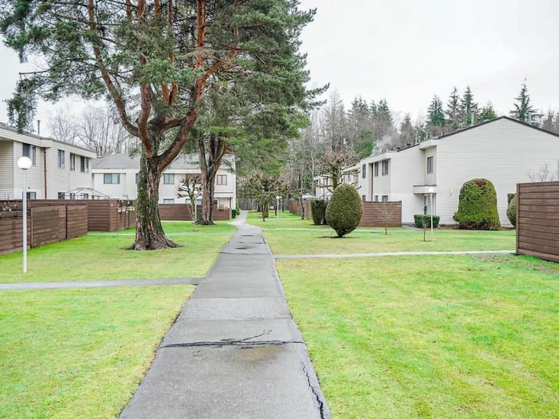125 - 14165 104th Avenue, Surrey BC V3T 1X6